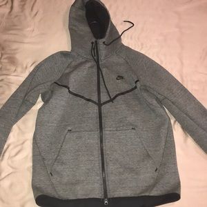 Nike Sportswear Windrunner Tech Fleece